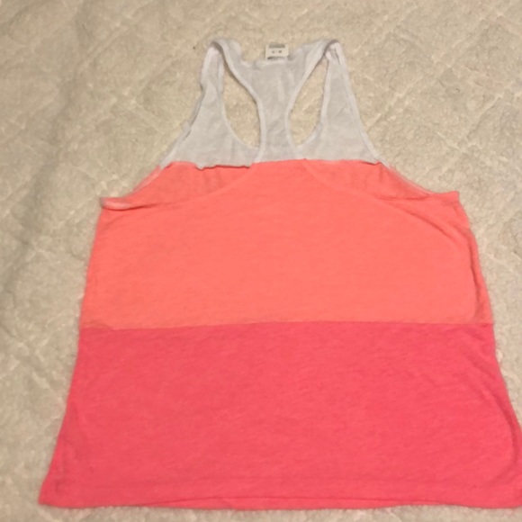 PINK tank top - Picture 2 of 3